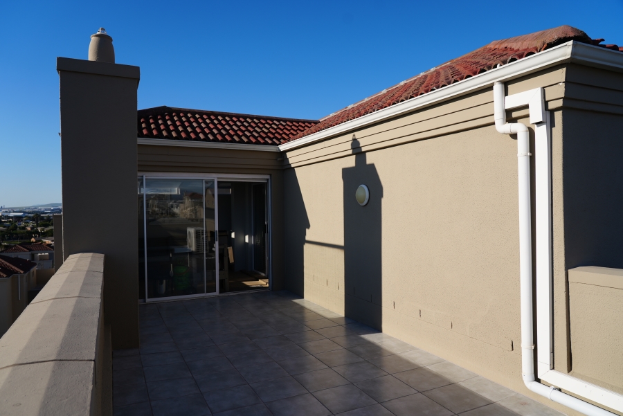 To Let 2 Bedroom Property for Rent in Century City Western Cape